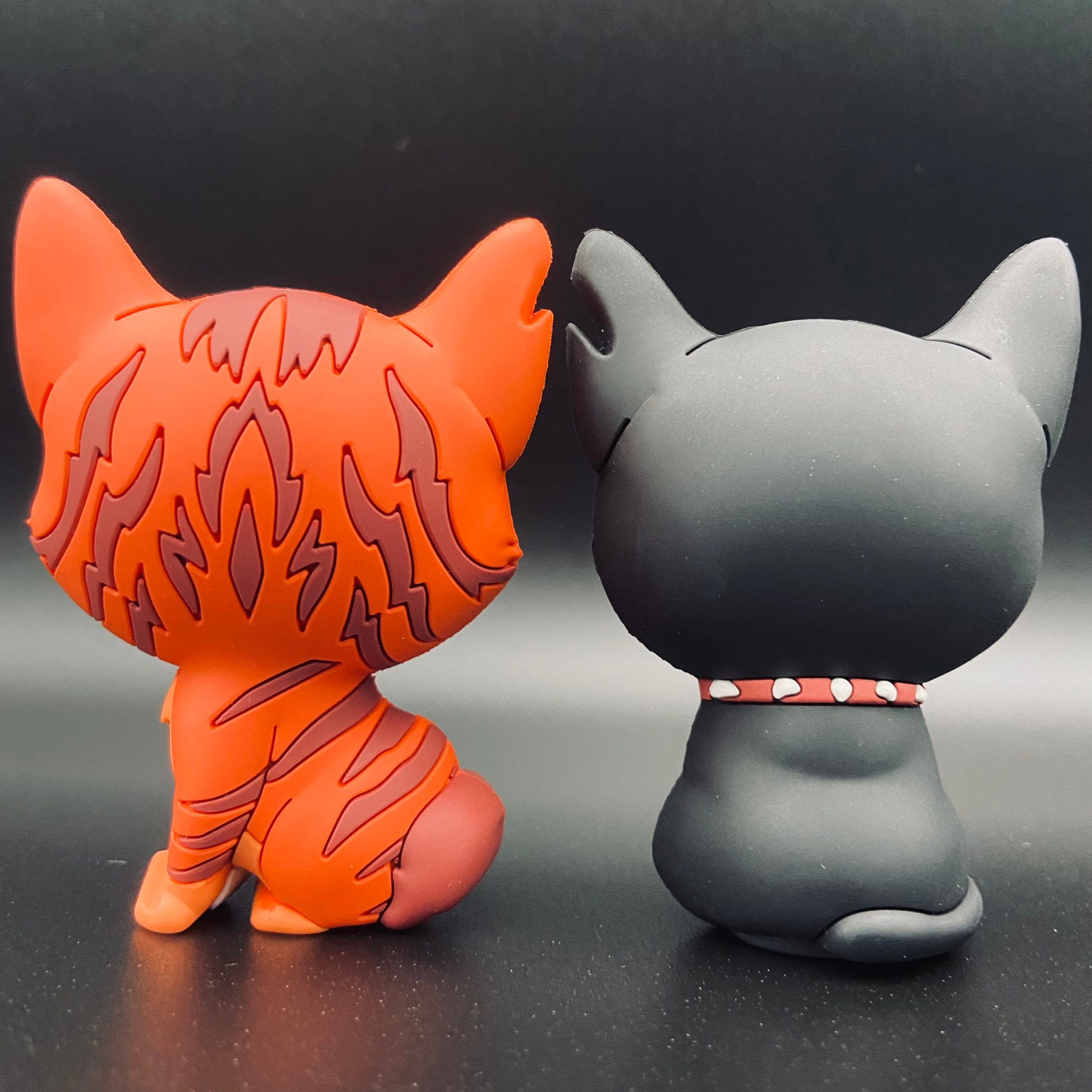 Squirrelflight & Scourge - Mini Collector Figures (Series 3) - Image 3