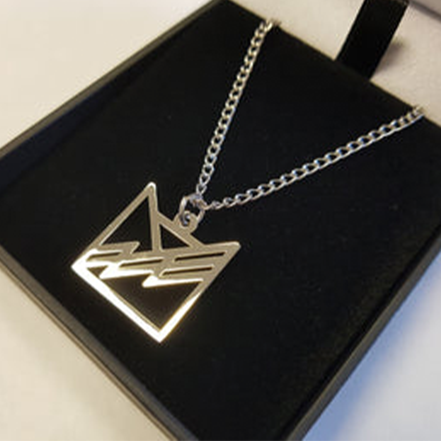 ThunderClan Warrior Cats Charm Necklace - Image 2