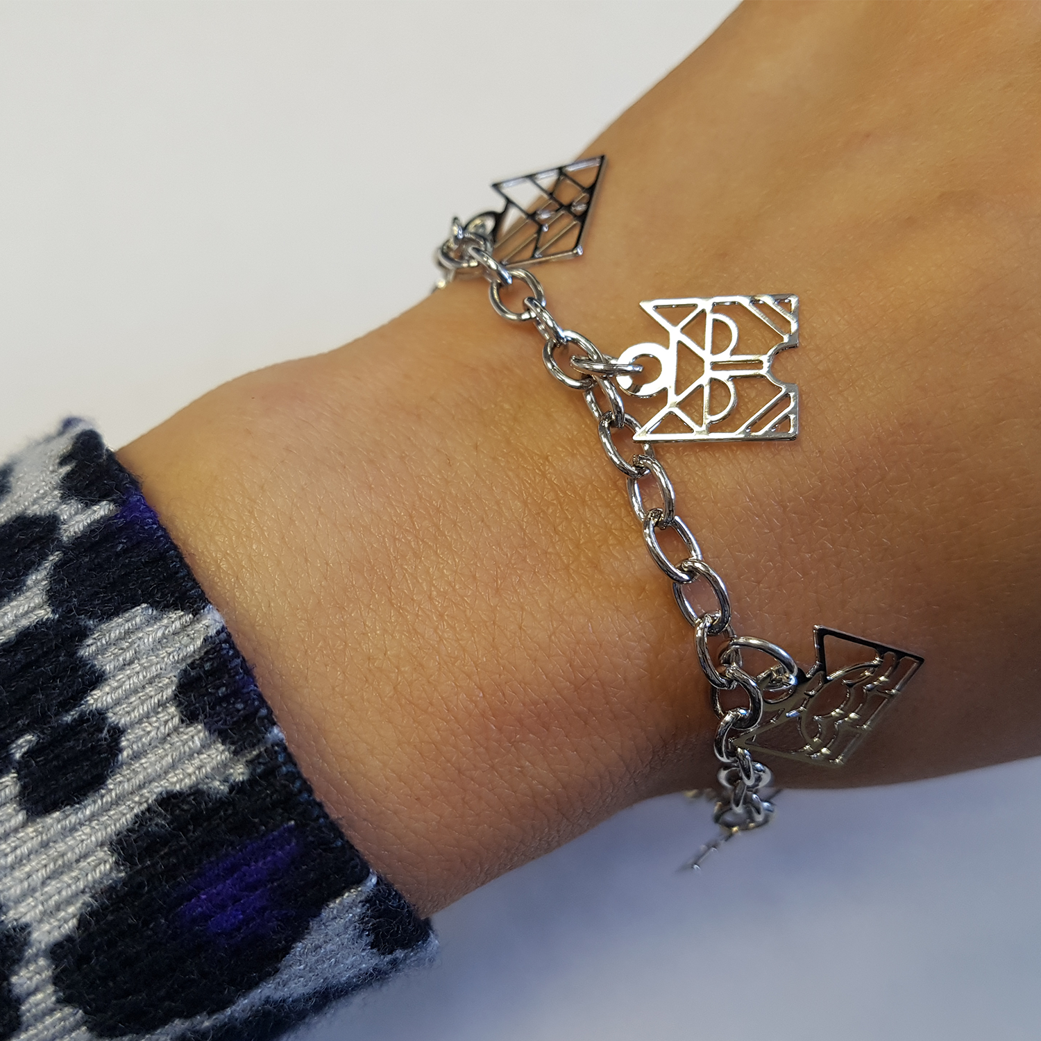 Clan Charm Bracelet - Image 2