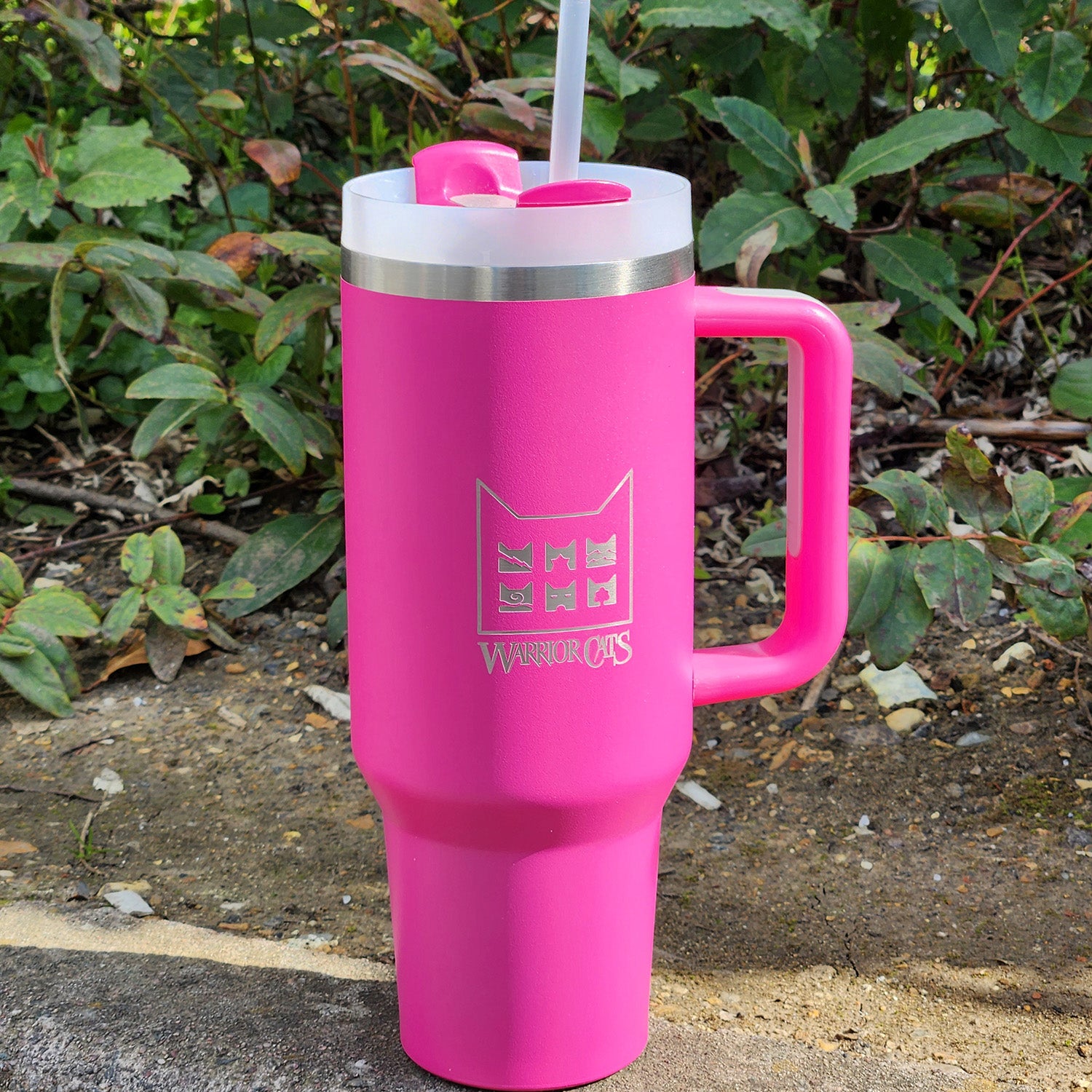 Warrior Cats Giant Travel Mug with Straw - Image 7