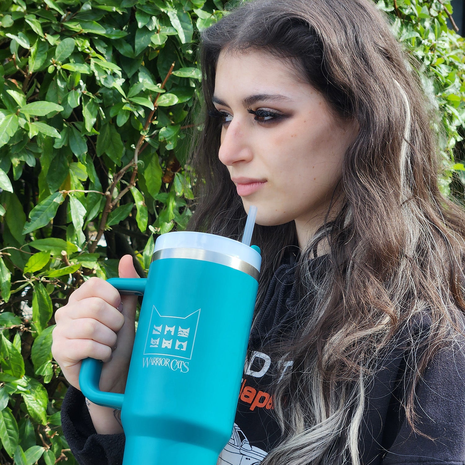 Warrior Cats Giant Travel Mug with Straw - Image 9