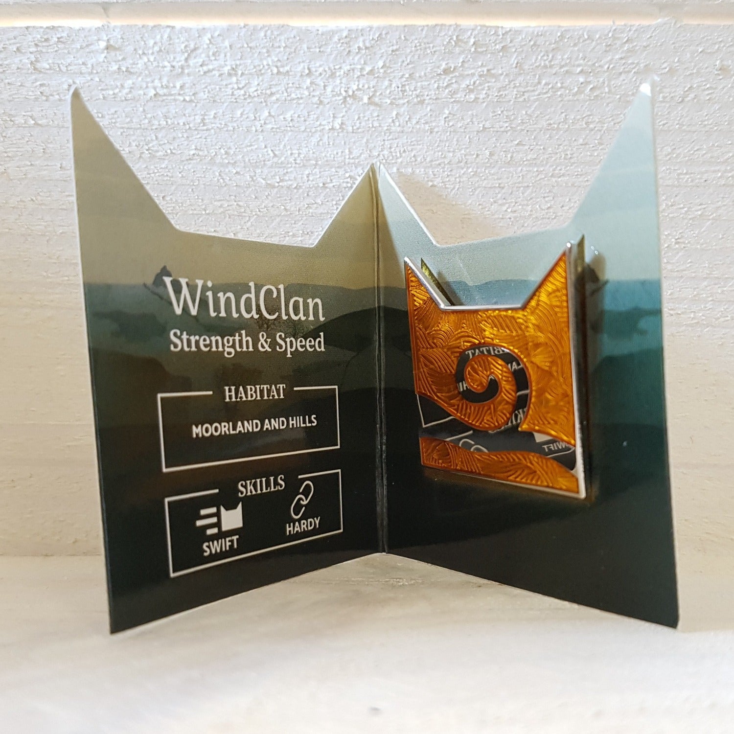 Collector's WindClan Pin Badge - Image 4