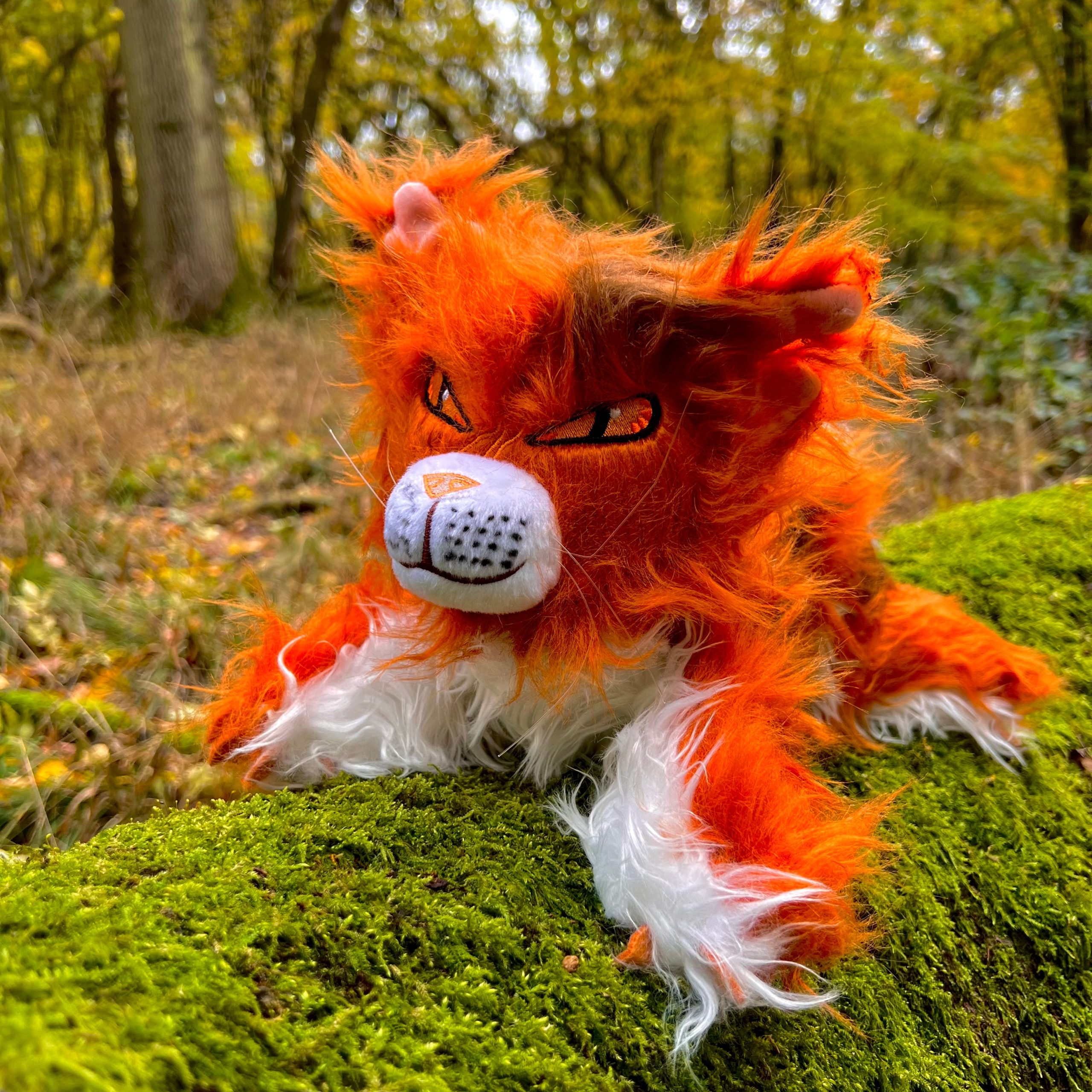Mapleshade Large Plush Cat - Image 2